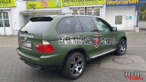 BMW X5 Nato Oliv Hauptstadt Wrapper (6)