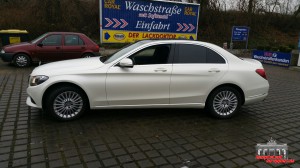 Mercedes C Klasse Pearl White Hauptstadt Wrapper (3)