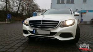 Mercedes C Klasse Pearl White Hauptstadt Wrapper (5)